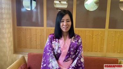 41 metų japonė žmona apgaudinėja savo vyrą, o berniukai užsiima seksu už pinigus. Azijos kalė mėgsta juoda plaukuota putė seksą, tatuiruotes ir blowjobs. masturbuojasi stovėdama šuniškai IFOM OSAKAPORN