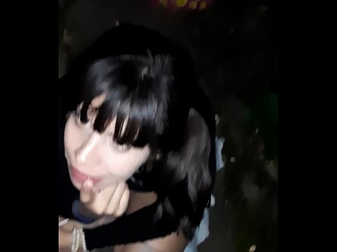 ❤️ Gatvėje išsipūtęs penis mainais už saldainius Kietas porno prie mūsų ❤